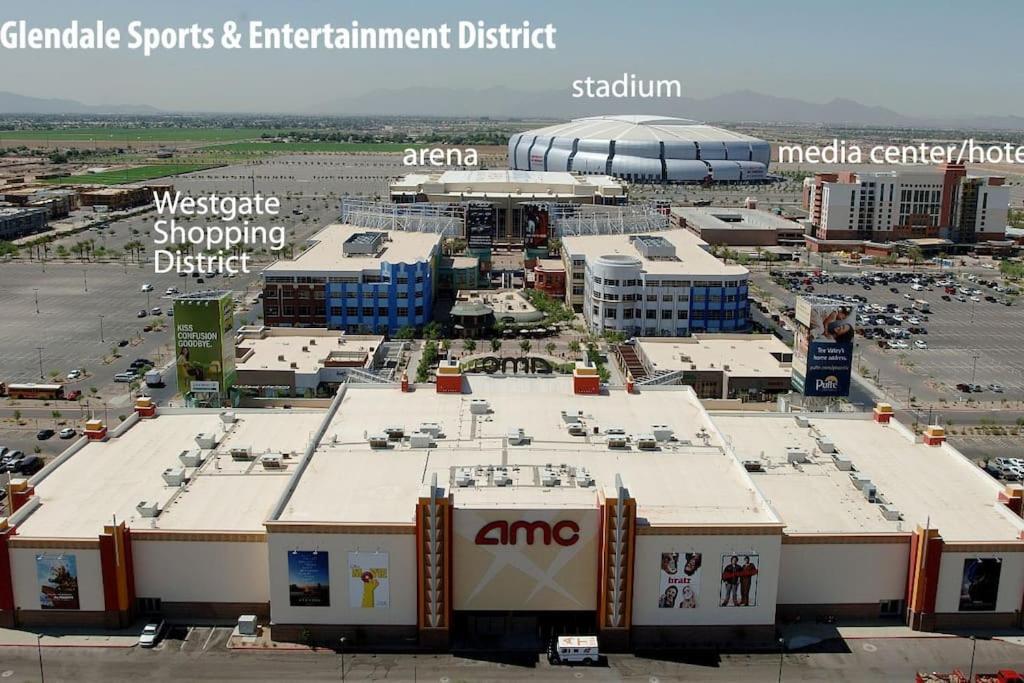 4 Bedroom Home-Casino-State Farm Stadium Only 2 Miles Glendale Exterior photo